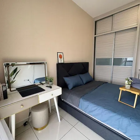 Trion Kl, Klcc Trx Ikea At Chan Sow Lin, Kuala Lumpur By One Guesthouse Exterior photo