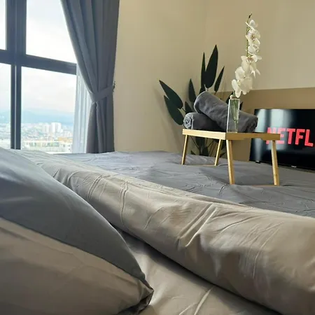 Trion Kl, Klcc Trx Ikea At Chan Sow Lin, Kuala Lumpur By One Guesthouse Exterior photo