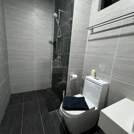 Trion Kl, Klcc Trx Ikea At Chan Sow Lin, Kuala Lumpur By One Guesthouse Exterior photo