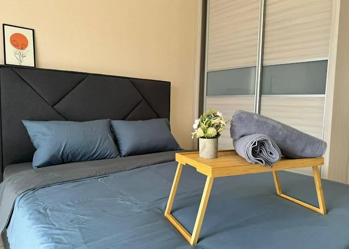 Trion Kl, Klcc Trx Ikea At Chan Sow Lin, Kuala Lumpur By One Guesthouse