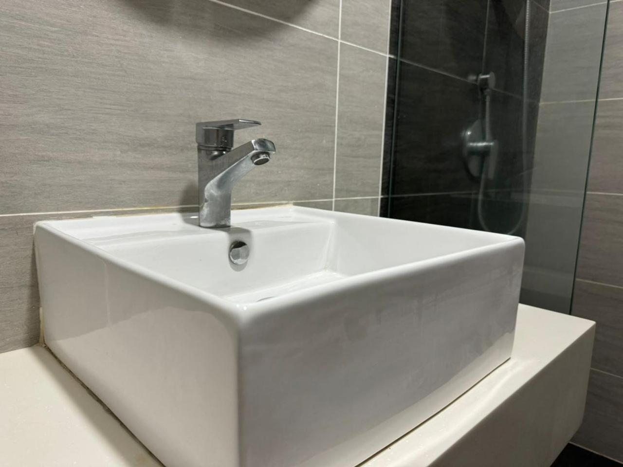 Apartment Trion Kl, Klcc Trx Ikea At Chan Sow Lin, By One