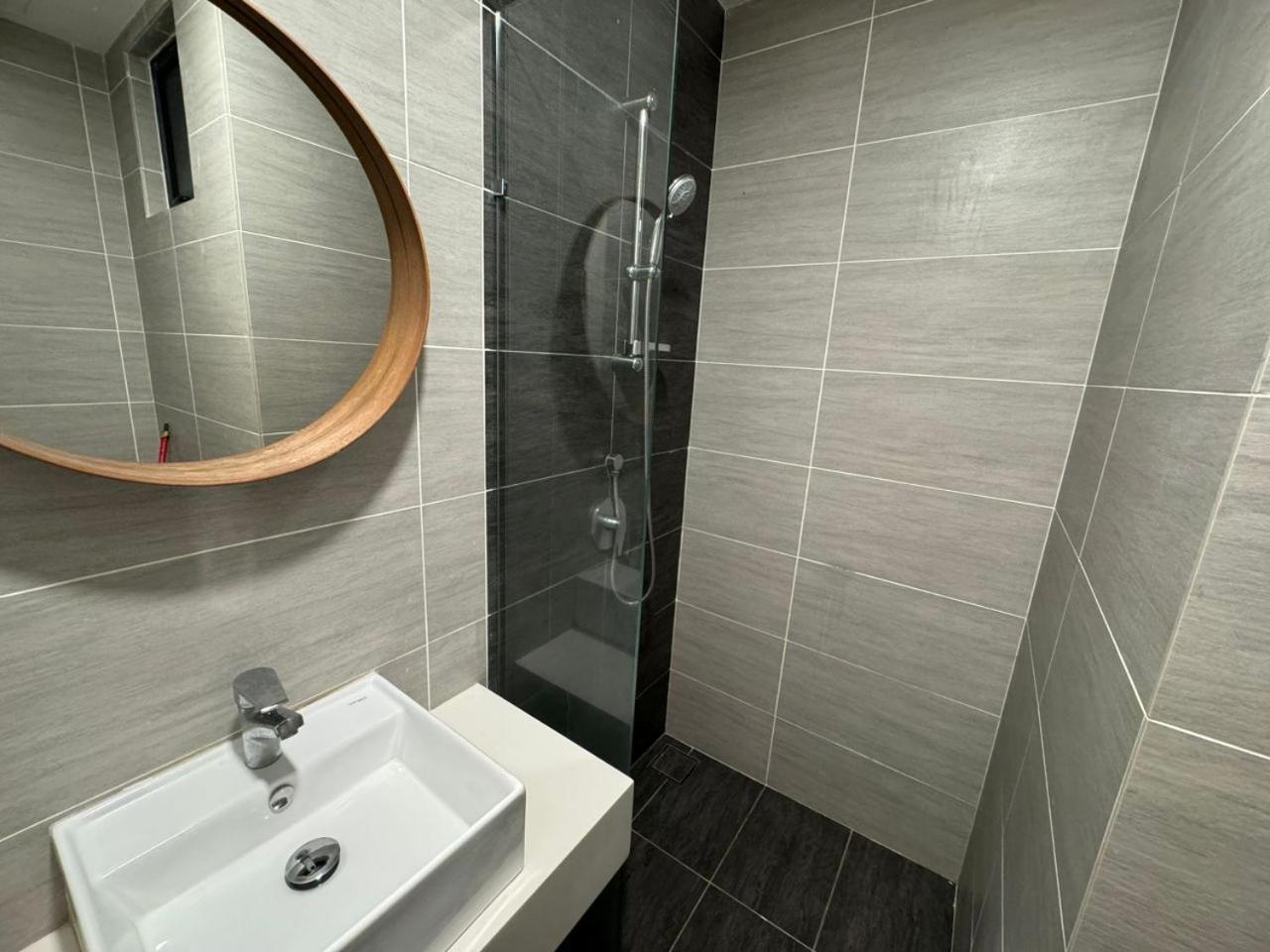 Apartment Trion Kl, Klcc Trx Ikea At Chan Sow Lin, By One