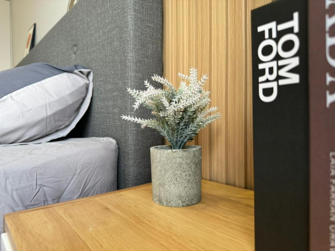 Trion Kl, Klcc Trx Ikea At Chan Sow Lin, By One * Kuala Lumpur
