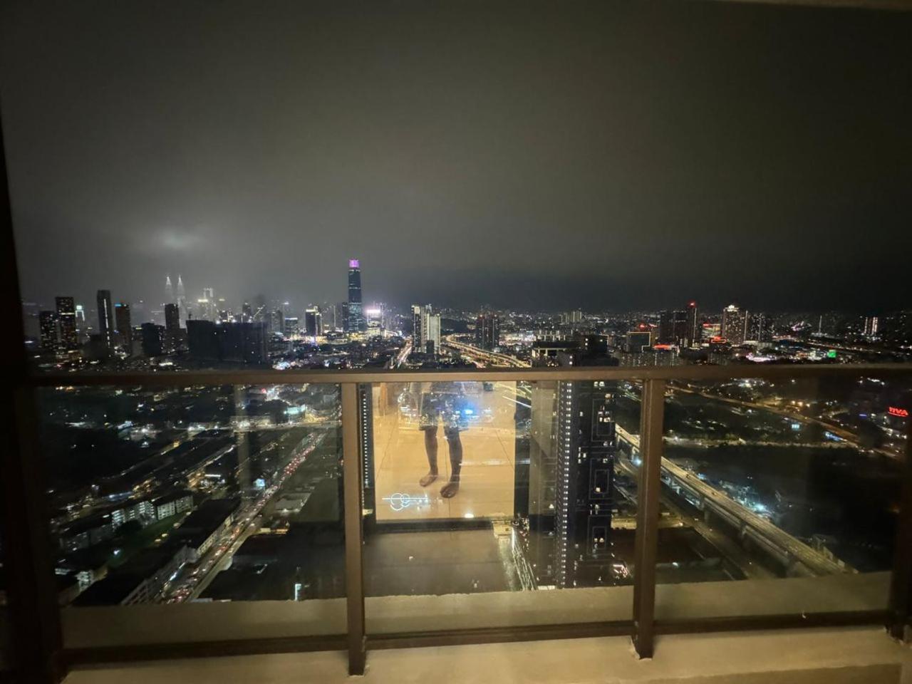 Trion Kl, Klcc Trx Ikea At Chan Sow Lin, By One Apartment