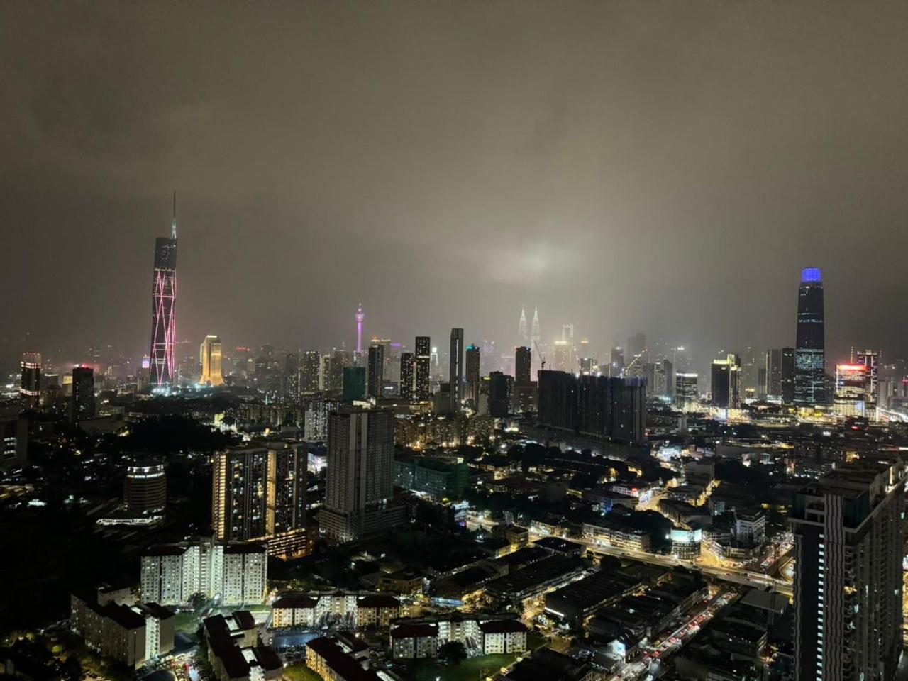 Trion Kl, Klcc Trx Ikea At Chan Sow Lin, By One Apartment